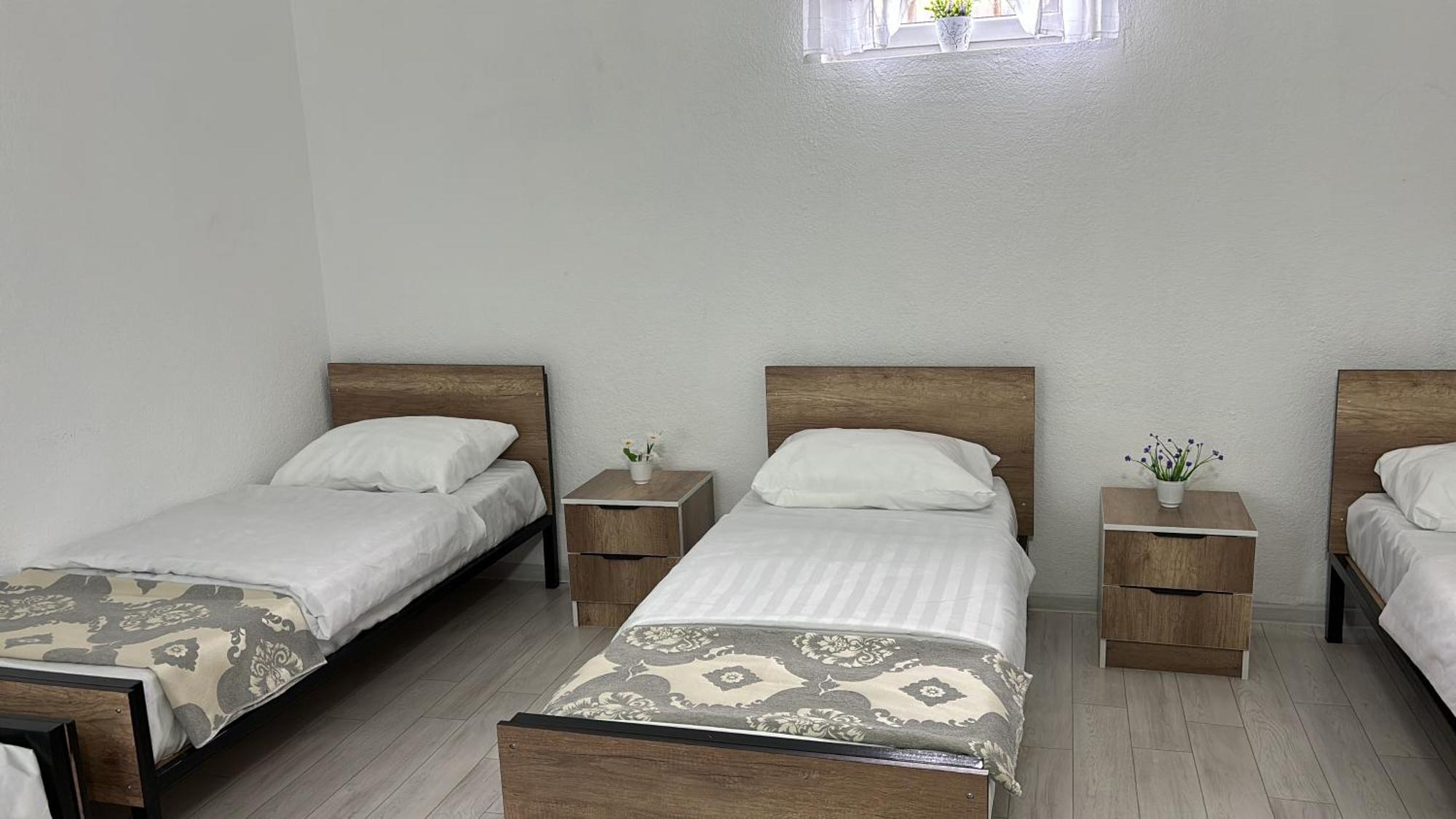 Hostel,Halal Хостел,Халал Tokmok Exterior photo