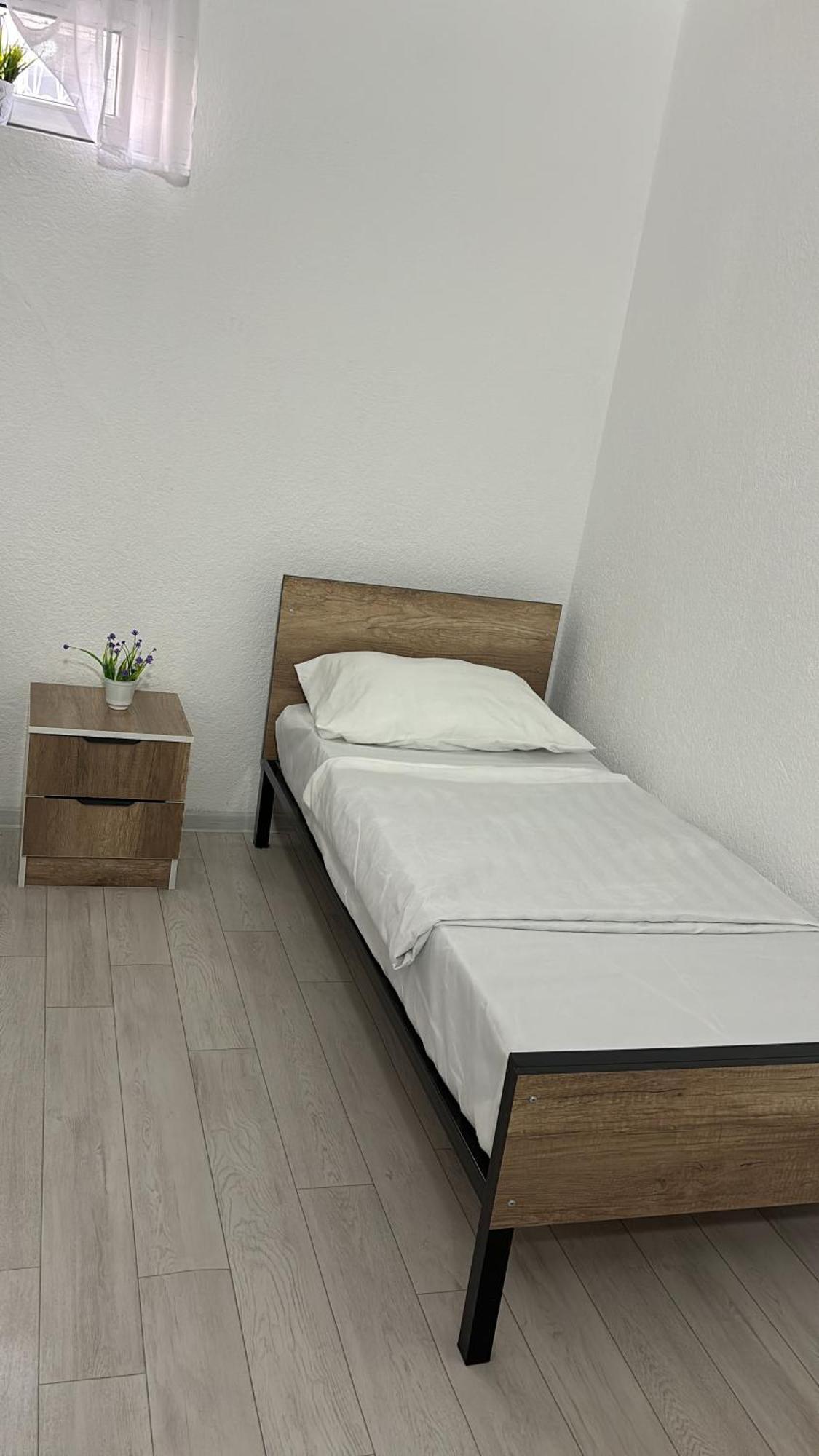 Hostel,Halal Хостел,Халал Tokmok Exterior photo